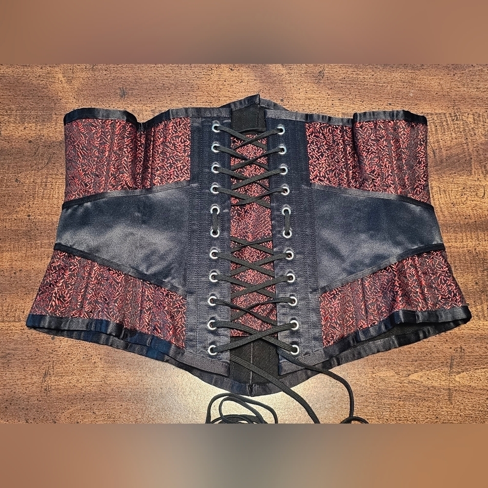 Play Girl White Label Red & Black Victorian Steel Boned Underbust Corset Sz 30"